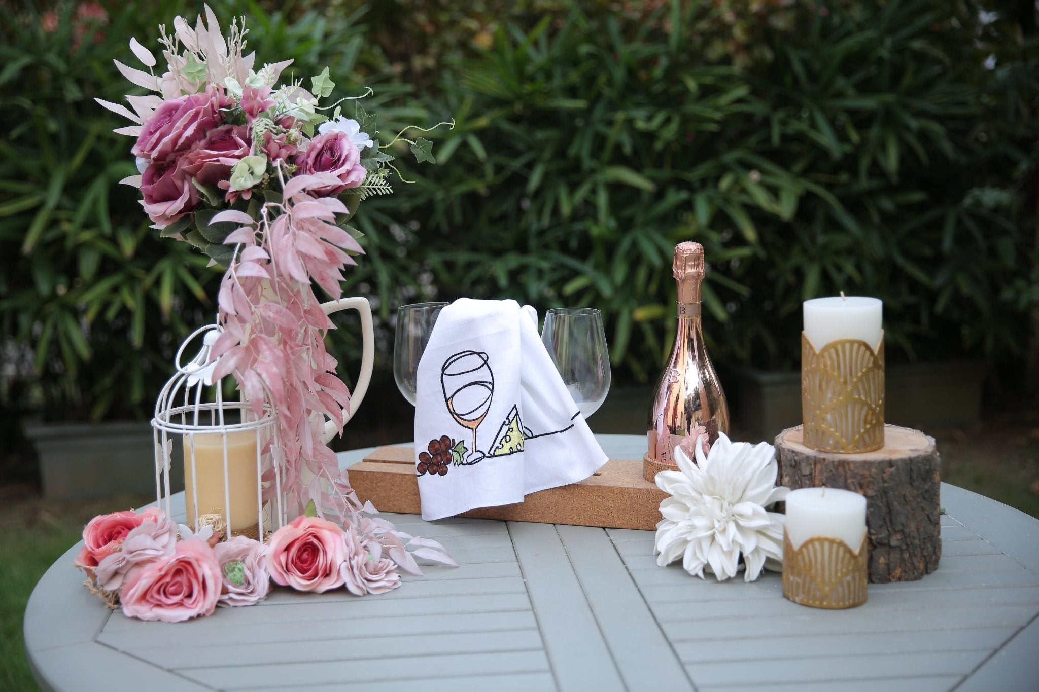 Sip & Celebrate - ZÛRI