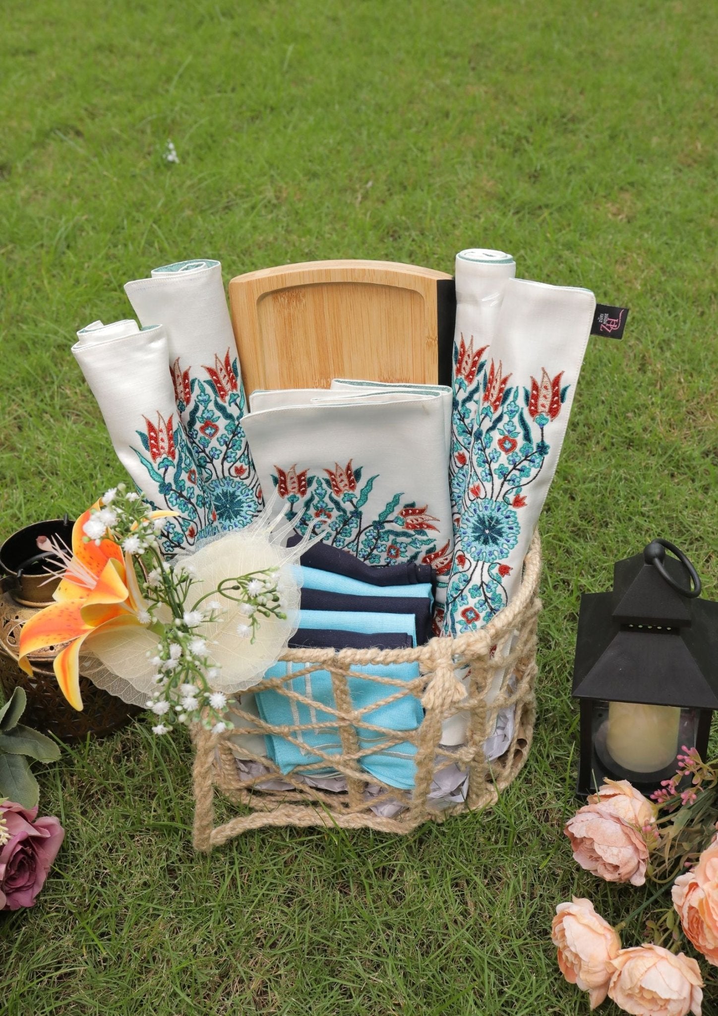 Gift Hamper - ZÛRI